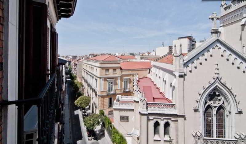 Hostal Gallardo Мадрид Экстерьер фото