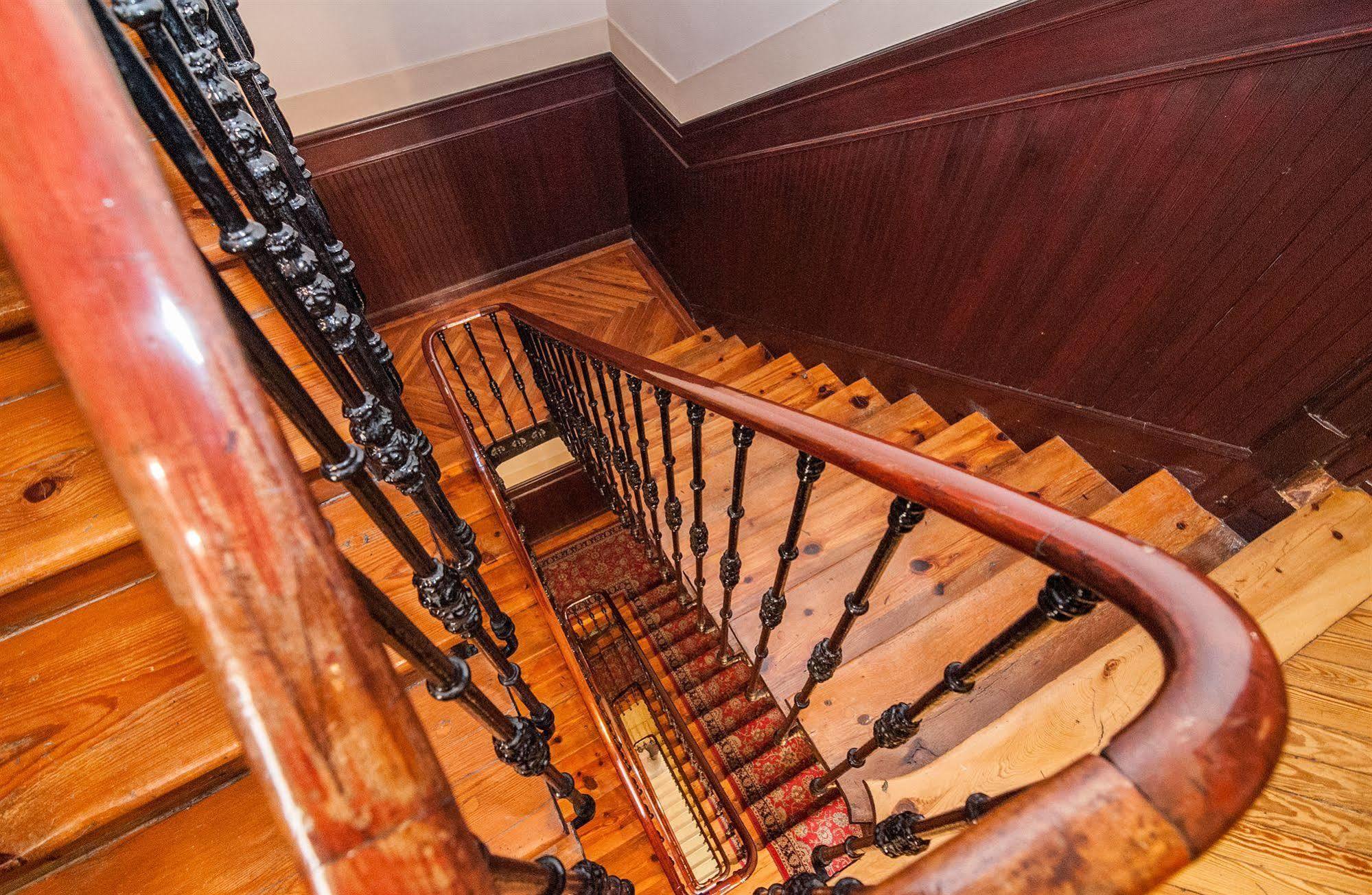 Hostal Gallardo Мадрид Экстерьер фото